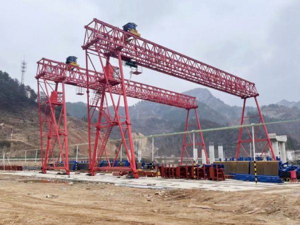 龍門(mén)吊門(mén)式起重機(jī)如何進(jìn)行正確的調(diào)試和驗(yàn)收？